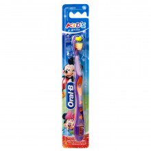 Зубная щетка Oral-B Kids Mickey фиолетовая, soft
