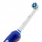 Электрическая зубная щетка Braun Oral-B PRO 2 2000 CrossAction